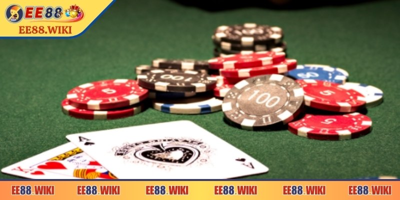 Xì Tố EE88 – Game Bài Trí Tuệ Yêu Thích Nhất Hiện Nay 2 Luật chơi đơn giản nhưng đòi hỏi người chơi tính toán, đoán bài chính xác